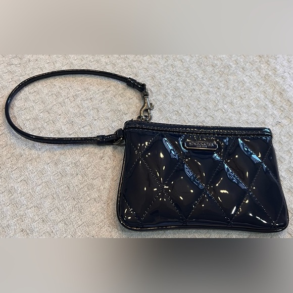 Coach Handbags - Coach Poppy navy blue quilted lustrous patent leather wristlet NWOT no hang tag